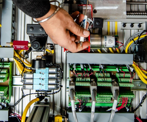 What inspections are included in the electronic and electrical goods inspection? Inspection and factory visit inspection services