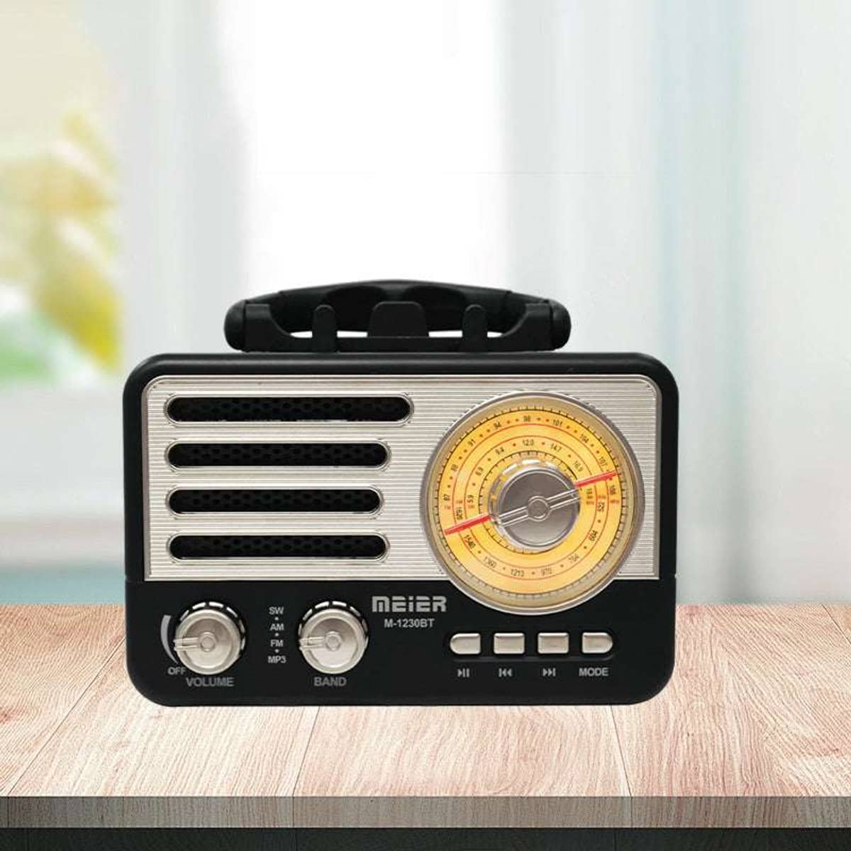 Retro style shortwave radio with Bluetooth - Retro pocket-sized FM/AM/SW radio