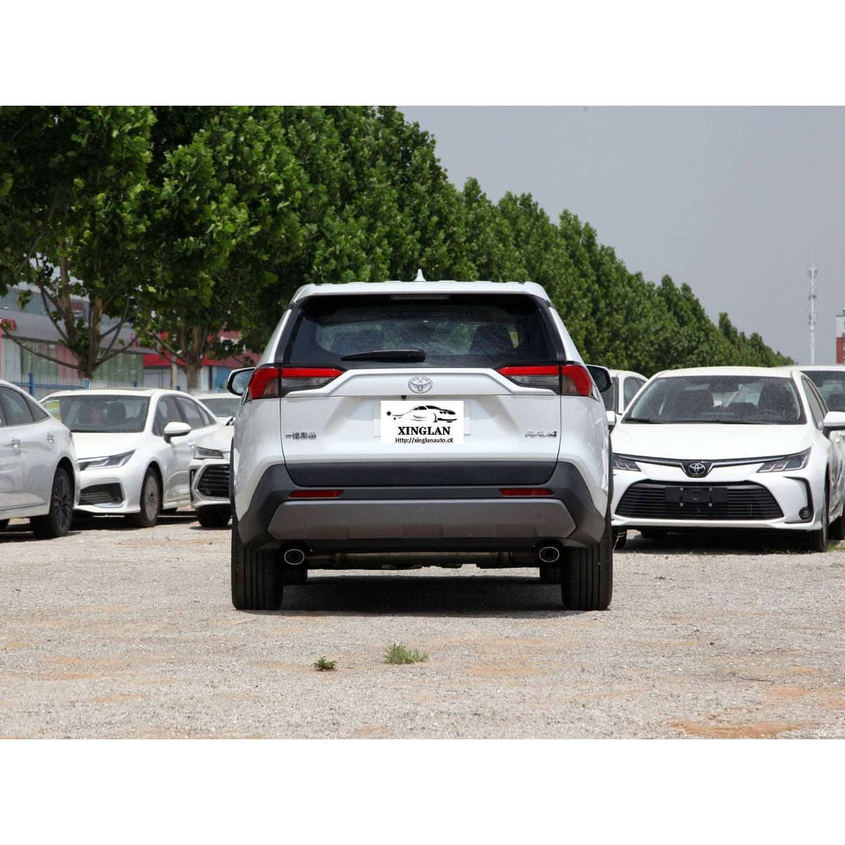 High-quality new Toyota Camry sedan for sale as a used car from Toyota. Export of Toyota used cars. Inspection, factory inspection, certification services.