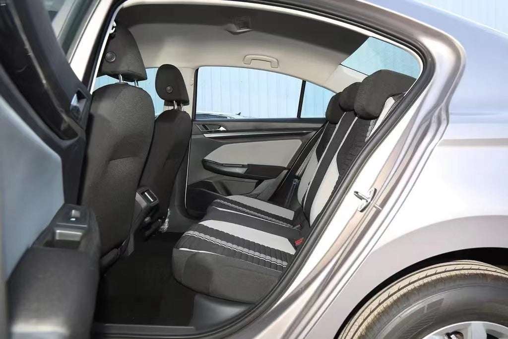 Long-range energy-efficient new energy vehicles, high-quality used car prices, inspection and factory inspection services