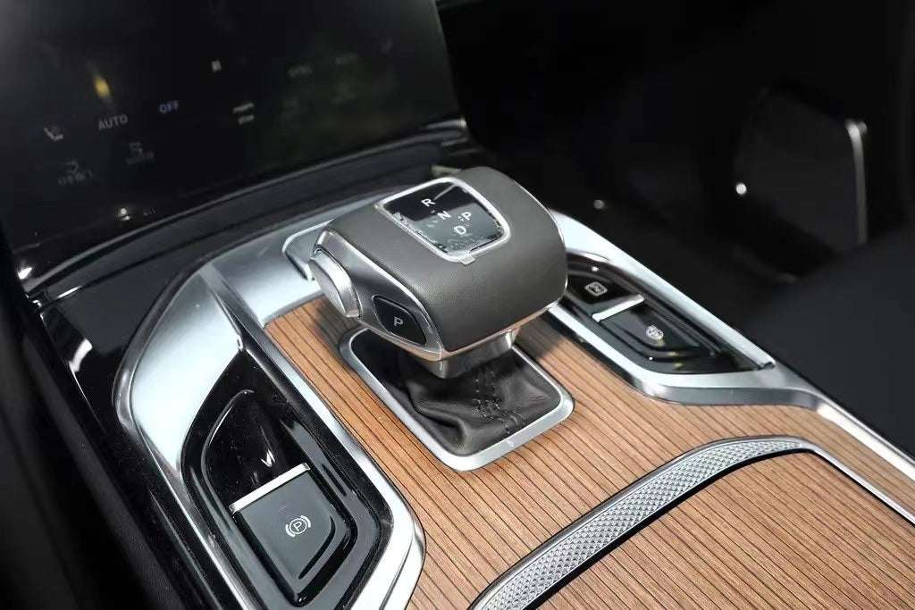 High-quality Hongqi EV new energy vehicle, electric car, electric used car, inspection and factory inspection service