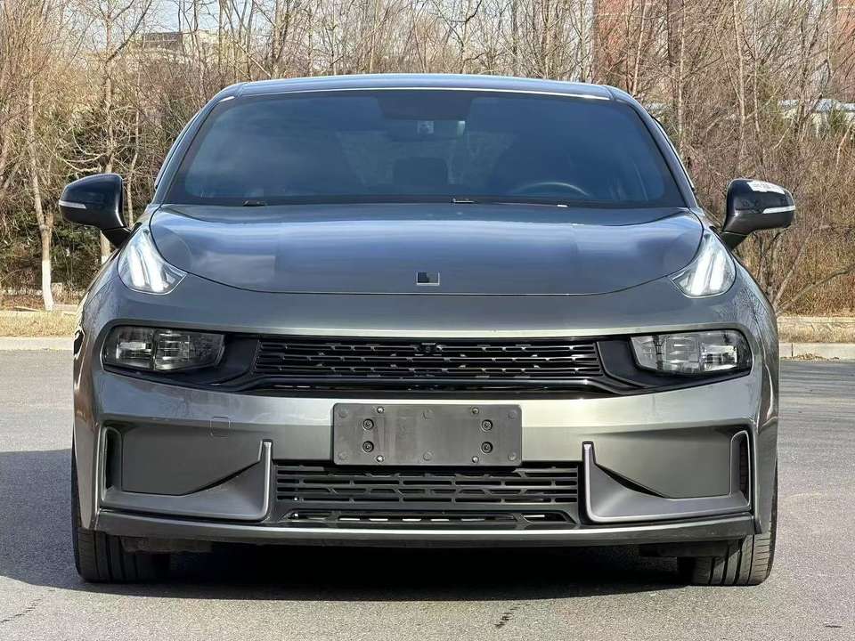 4WD large electric vehicle hybrid vehicle charging large SUV urban vehicle inspection and factory inspection service