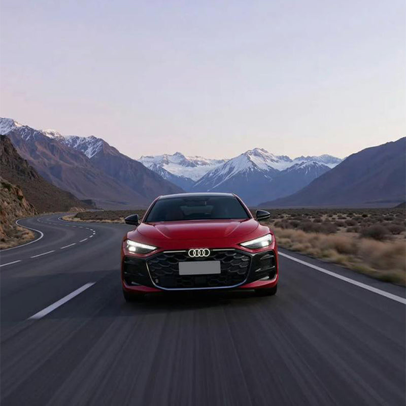 The best-selling luxury Audi Q3 SUV gasoline car, suitable for family use, has a left-hand drive turbo engine. Inspection and factory inspection services.