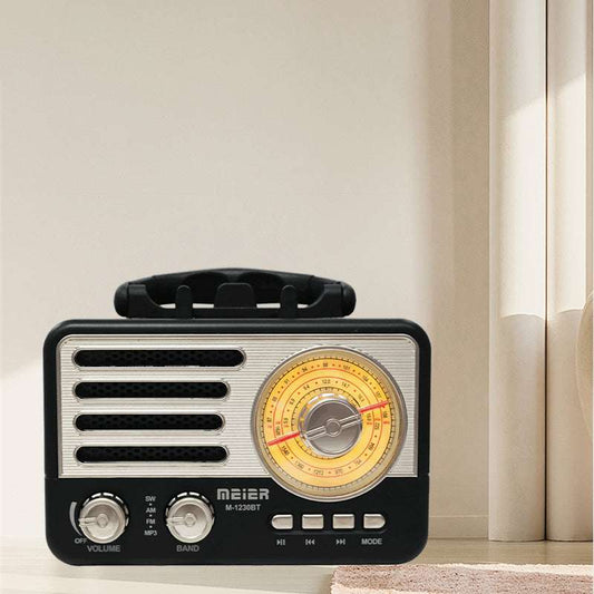 Retro style shortwave radio with Bluetooth - Retro pocket-sized FM/AM/SW radio