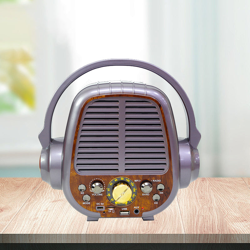 Retro multi-band wooden charging radio, with USB wireless link for MP3 player radio