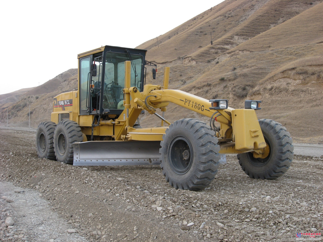 The inspection methods, procedures and precautions for bulldozers