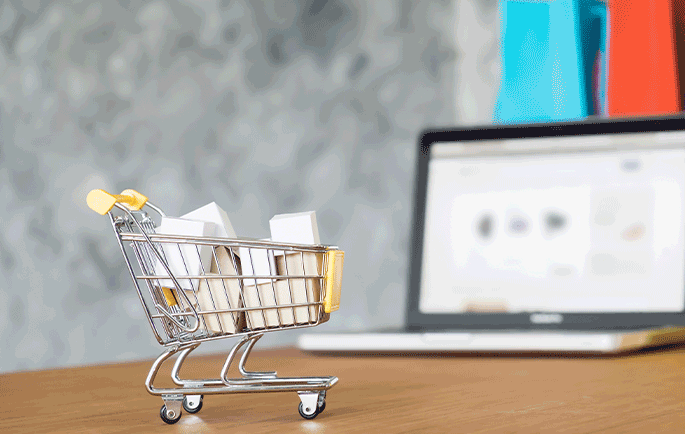 The current situation and future development challenges of the global e-commerce market