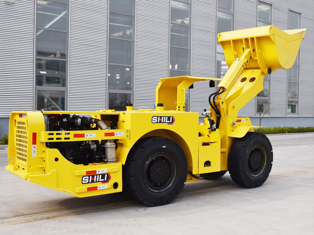 Inspection methods, procedures and precautions for excavators