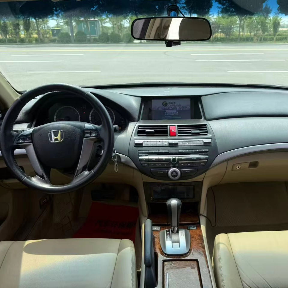 Well-maintained Accord vehicles of high quality, suitable for both left-hand and right-hand drive, with inspection and factory inspection services.